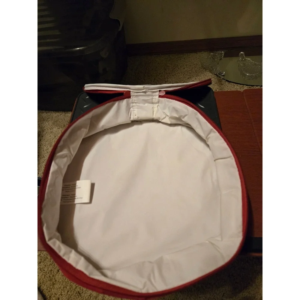 Rejoice in the Lord Red Insulated Round Casserole Pie Carrier Bag with Handle